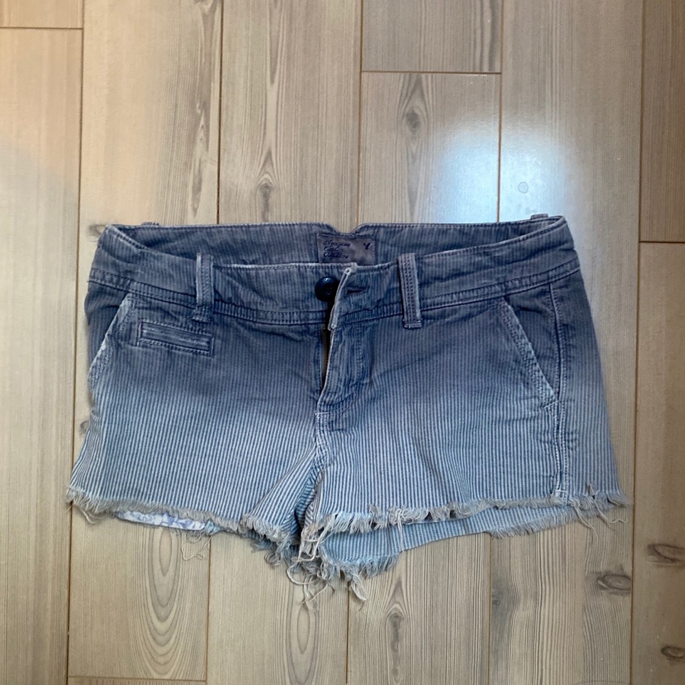 American Eagle Seersucker Dip Dye Shorts US 00